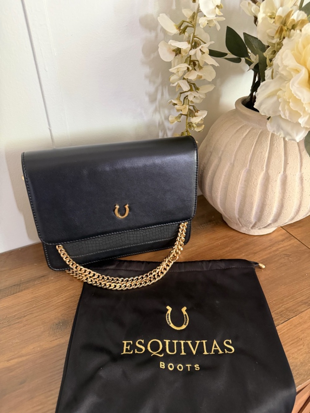 Esquivias Black Leather Western Chain Crossbody Bag - Picture 9 of 15